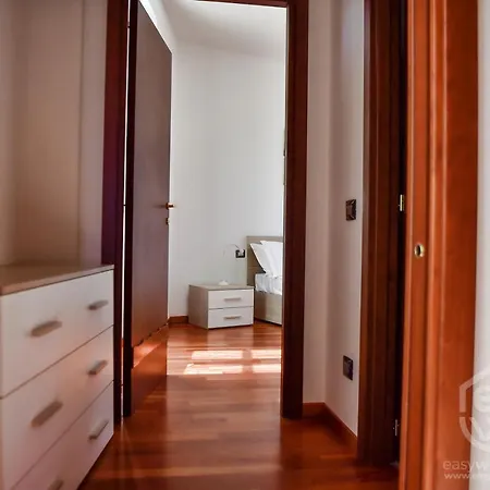 Easy Welcome Green House Regatola Apartamento *